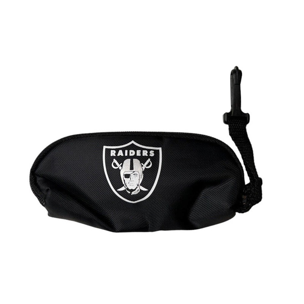 NEW Las Vegas Oakland Raiders NFL Zippered Clip on Bag Case 5.5 X 2.25 x1.5"